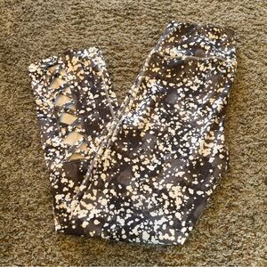 BCBGeneration Black and White Jeggings with Abstract   Print